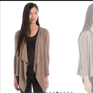 Lolë Murielle Cardigan Size S